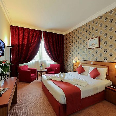 Jonrad Hotel Dubaï Extérieur photo