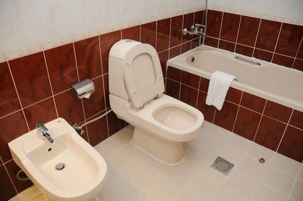 Jonrad Hotel Dubaï Extérieur photo