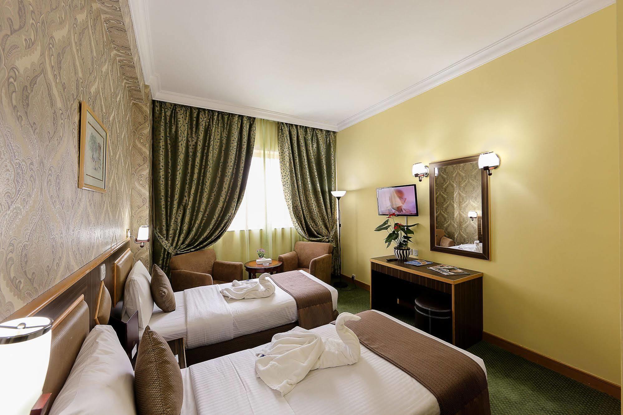 Jonrad Hotel Dubaï Extérieur photo