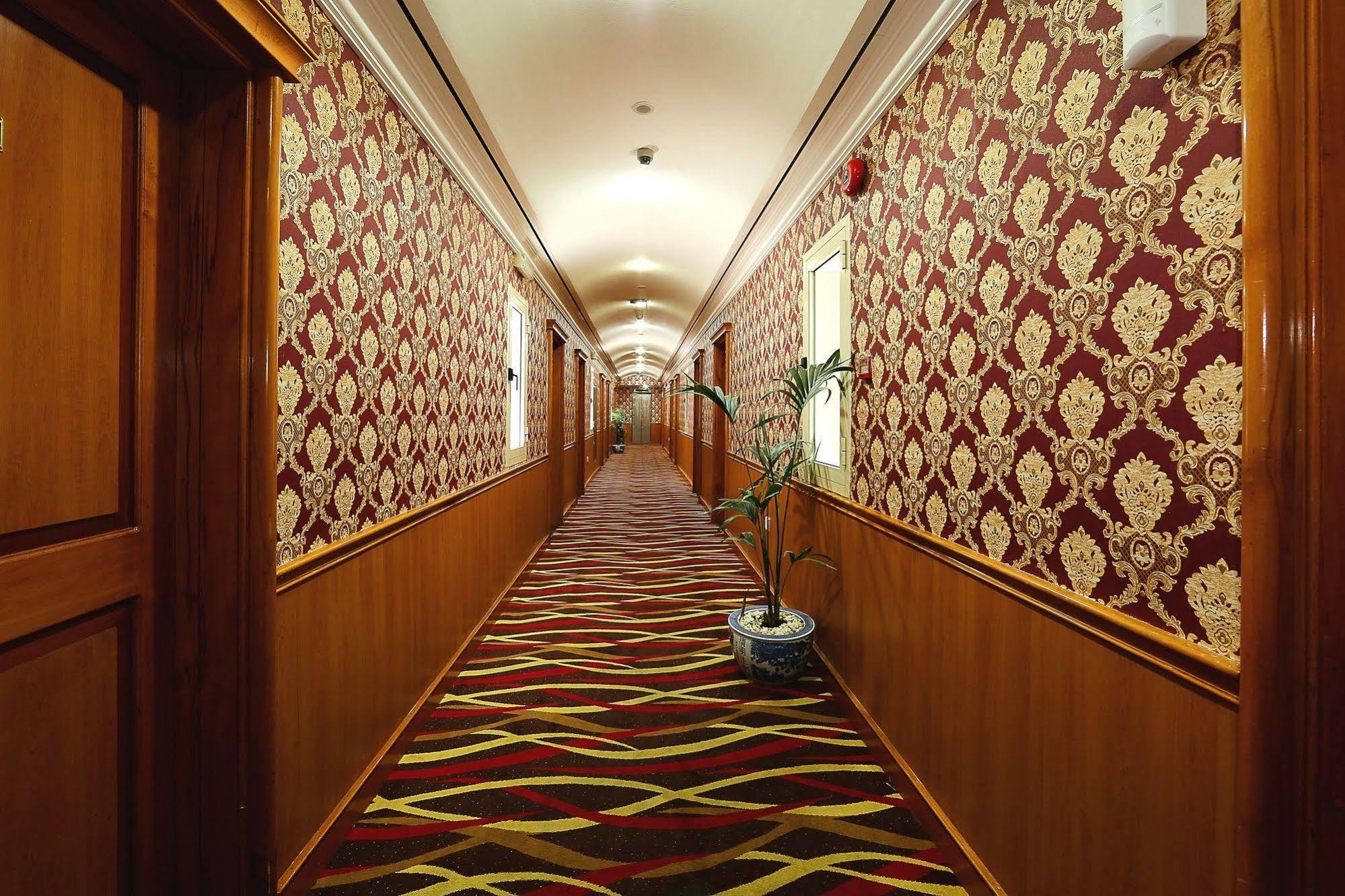 Jonrad Hotel Dubaï Extérieur photo